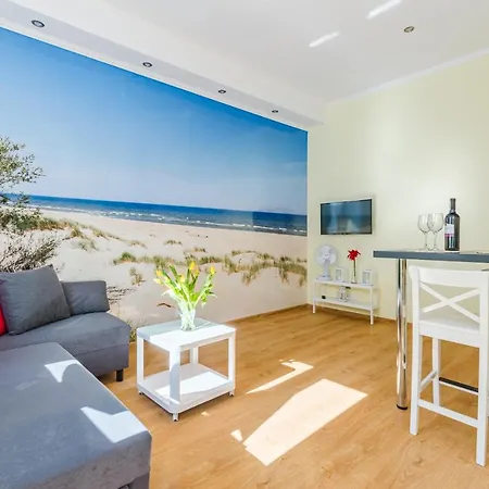 Pod Muralem - Little Heaven Ustka