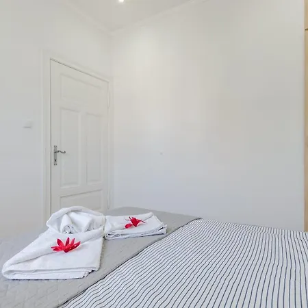 Pod Muralem - Little Heaven