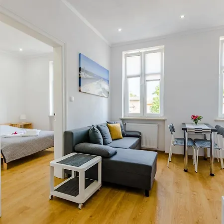 Pod Muralem - Little Heaven Ustka