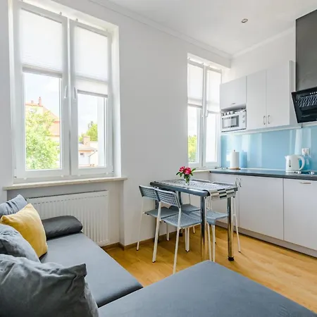 Pod Muralem - Little Heaven *