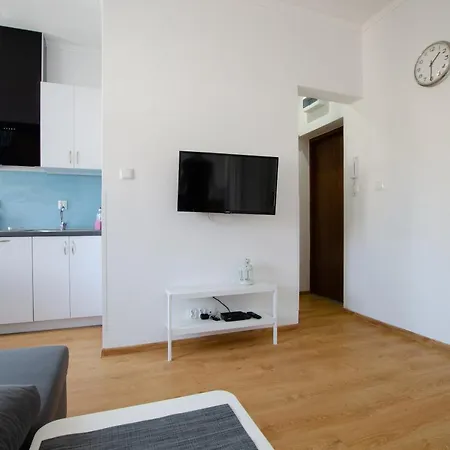 Pod Muralem - Little Heaven * Ustka